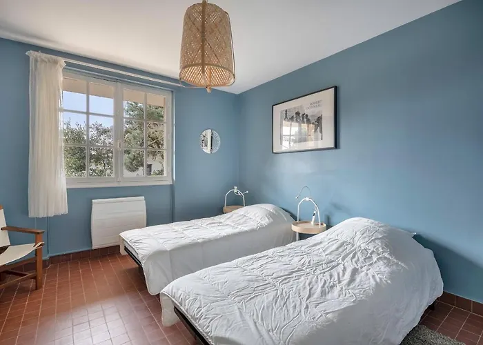 A A 100m De La * 포르닉