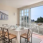 Hébergement de vacances à à 100m De La